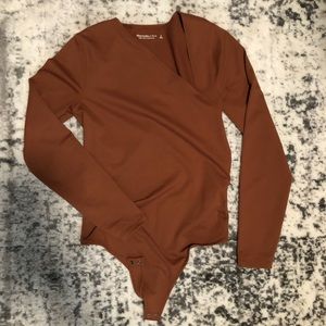 A&F soft bodysuit - small